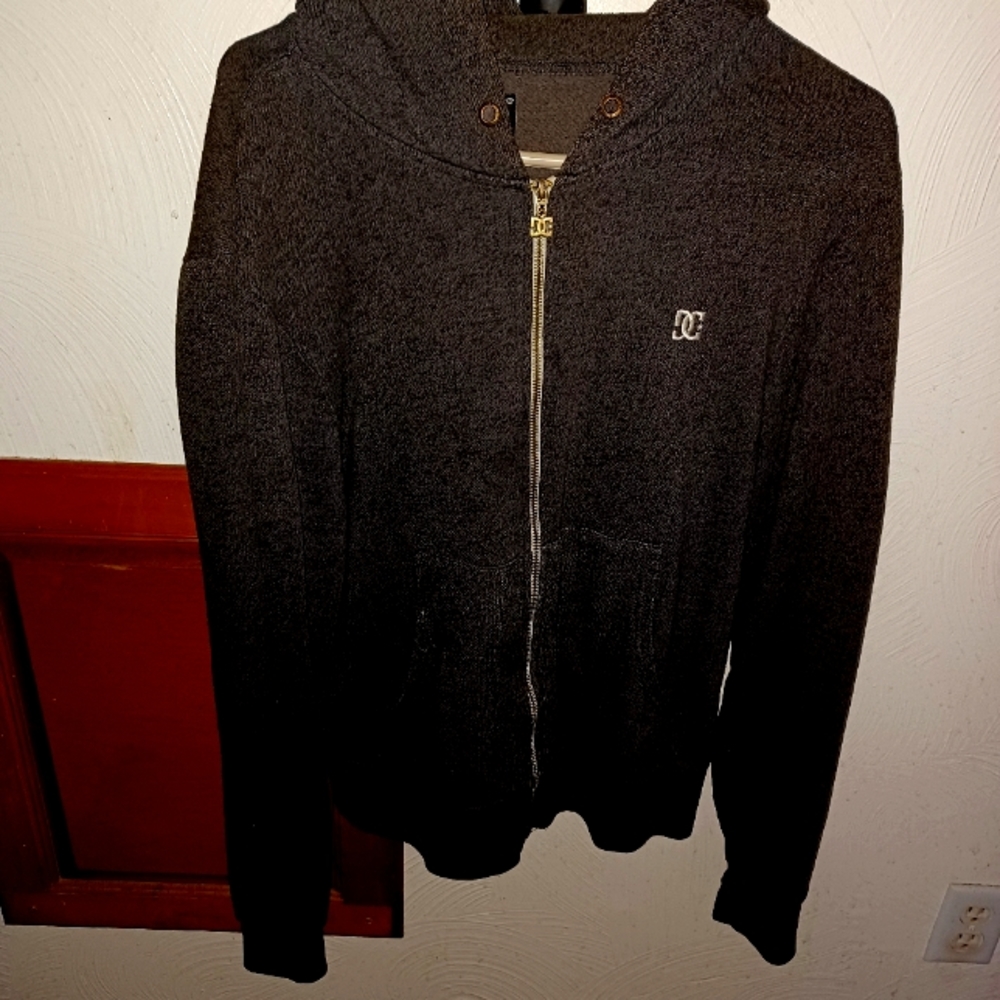 BUNDLE of 2 sweatshirts ...the one is hooded